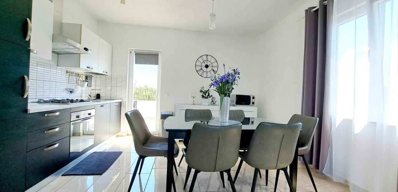 Apartment In ムルテル エクステリア 写真
