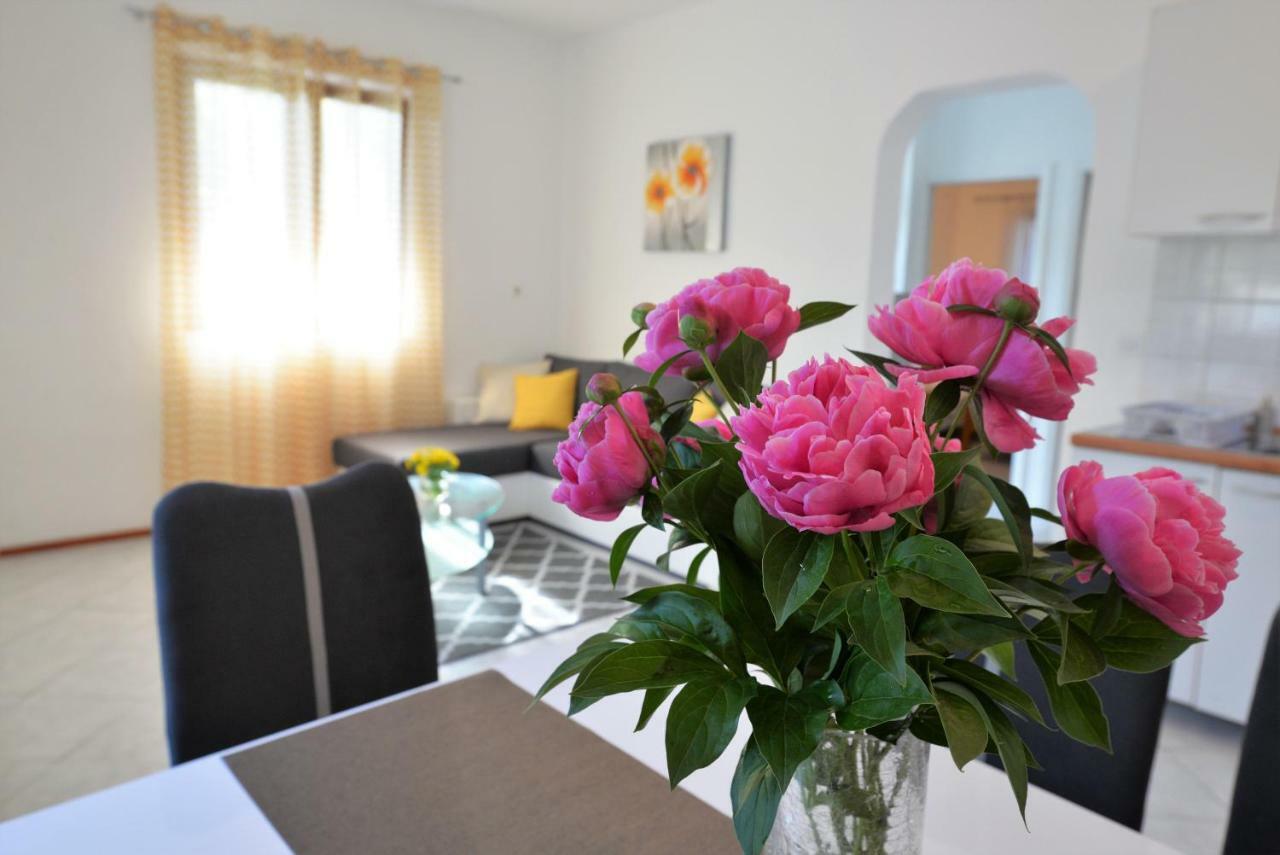 Apartment In ムルテル エクステリア 写真